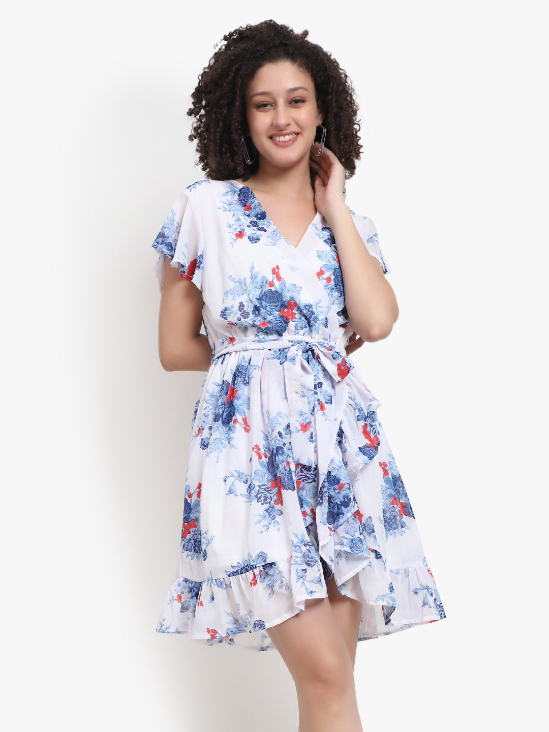 Vestido cruzado con estampado floral: una combinación perfecta de elegancia y comodidad